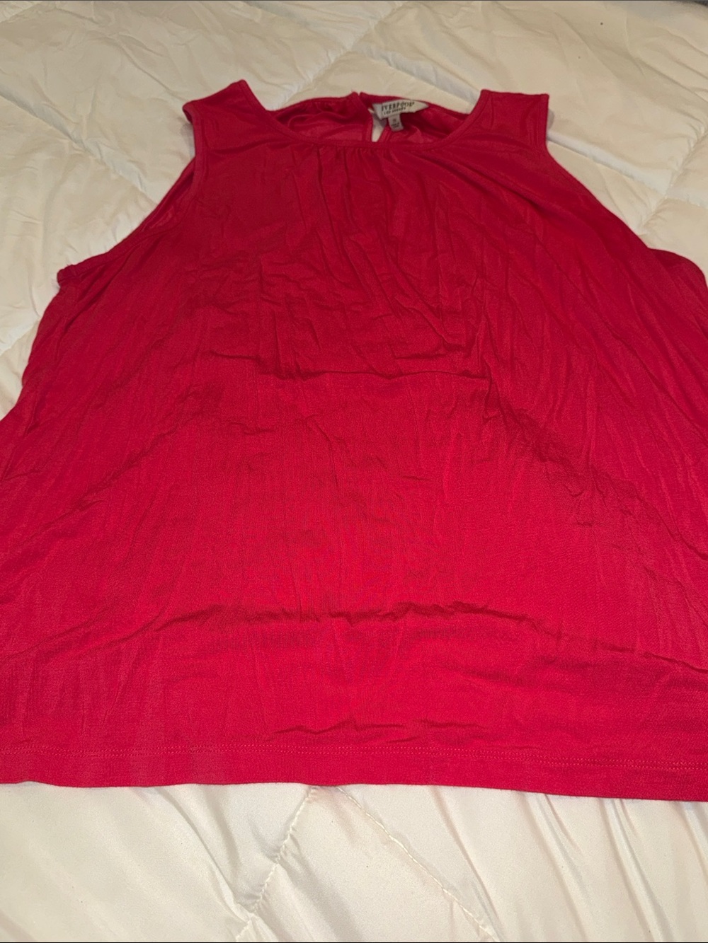Liverpool Women's Sleeveless Tank Top in Hot Pink
